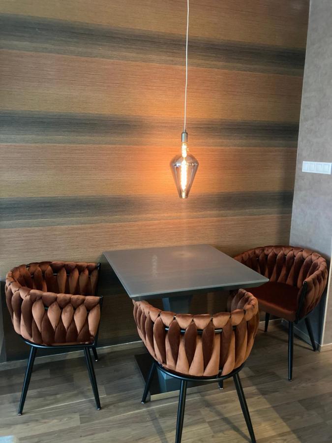 Appartement Corvin Luxury White à Budapest Extérieur photo