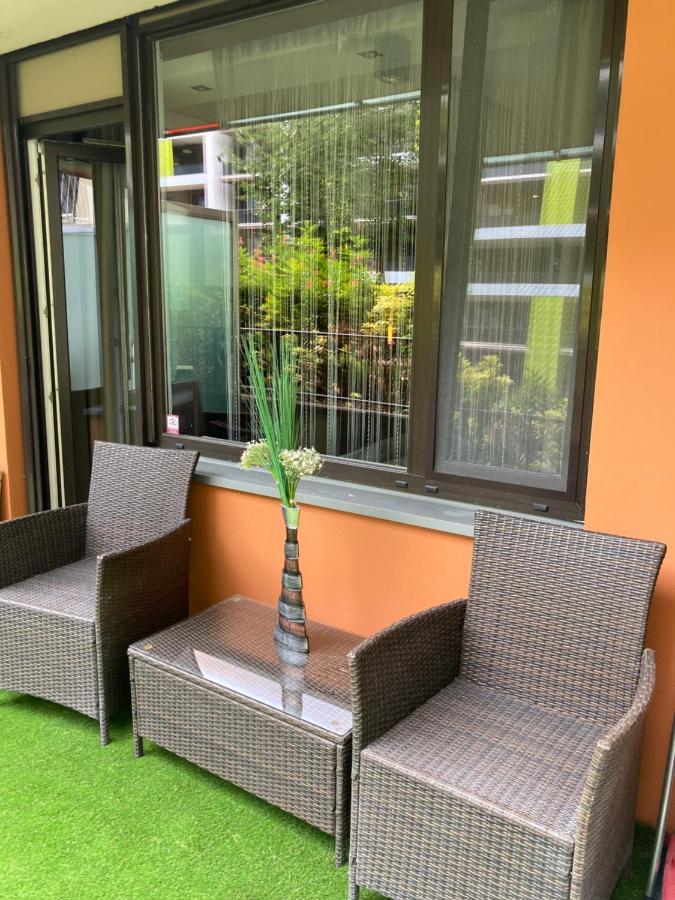 Appartement Corvin Luxury White à Budapest Extérieur photo