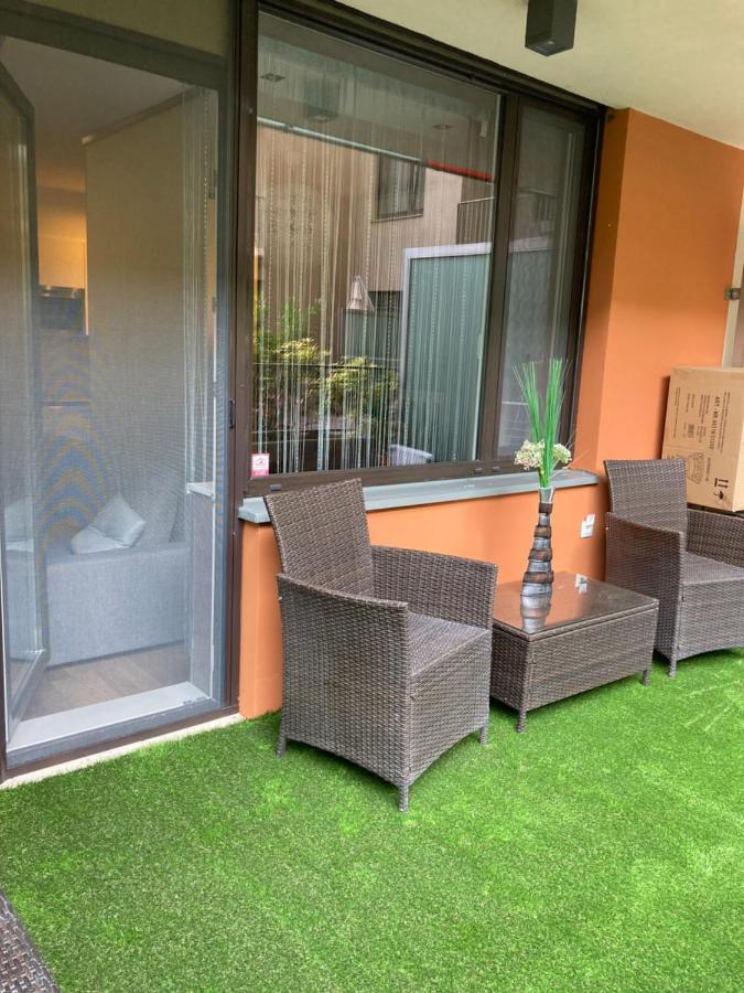 Appartement Corvin Luxury White à Budapest Extérieur photo